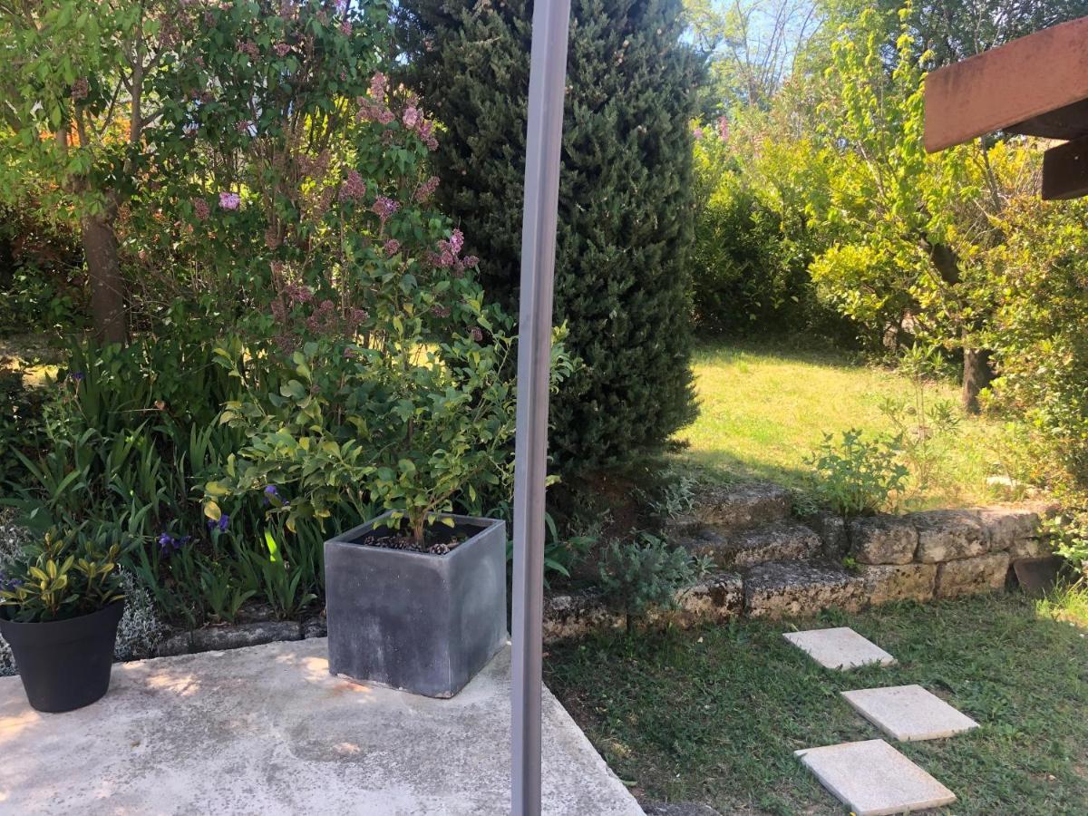 Maison Au Calme Avec Parking En Petite Camargue Beauvoisin  Zewnętrze zdjęcie